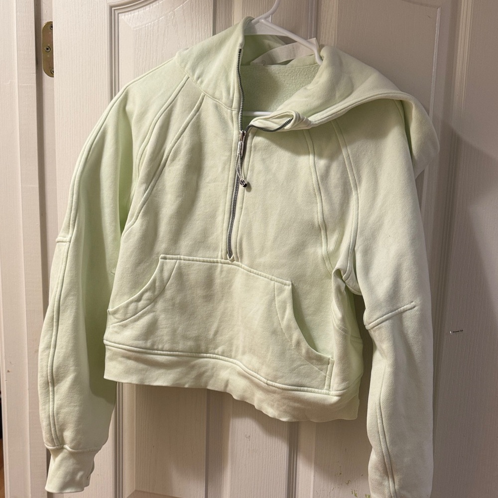 Light green scuba